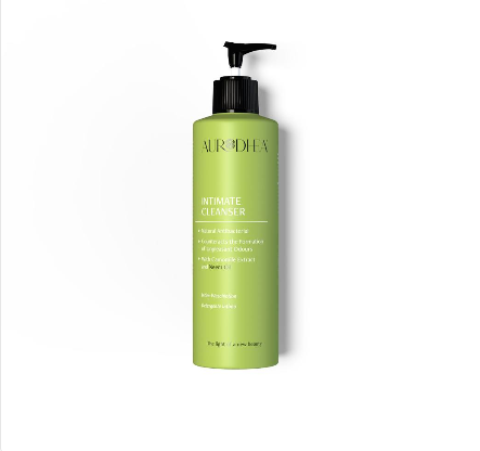 NM08B Neem Oil Intimate Cleanser - 260 ml Enriched with Camomile extract